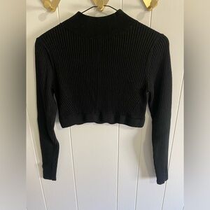 Wild Fable Black Ribbed Stretchy Sweater size Medium